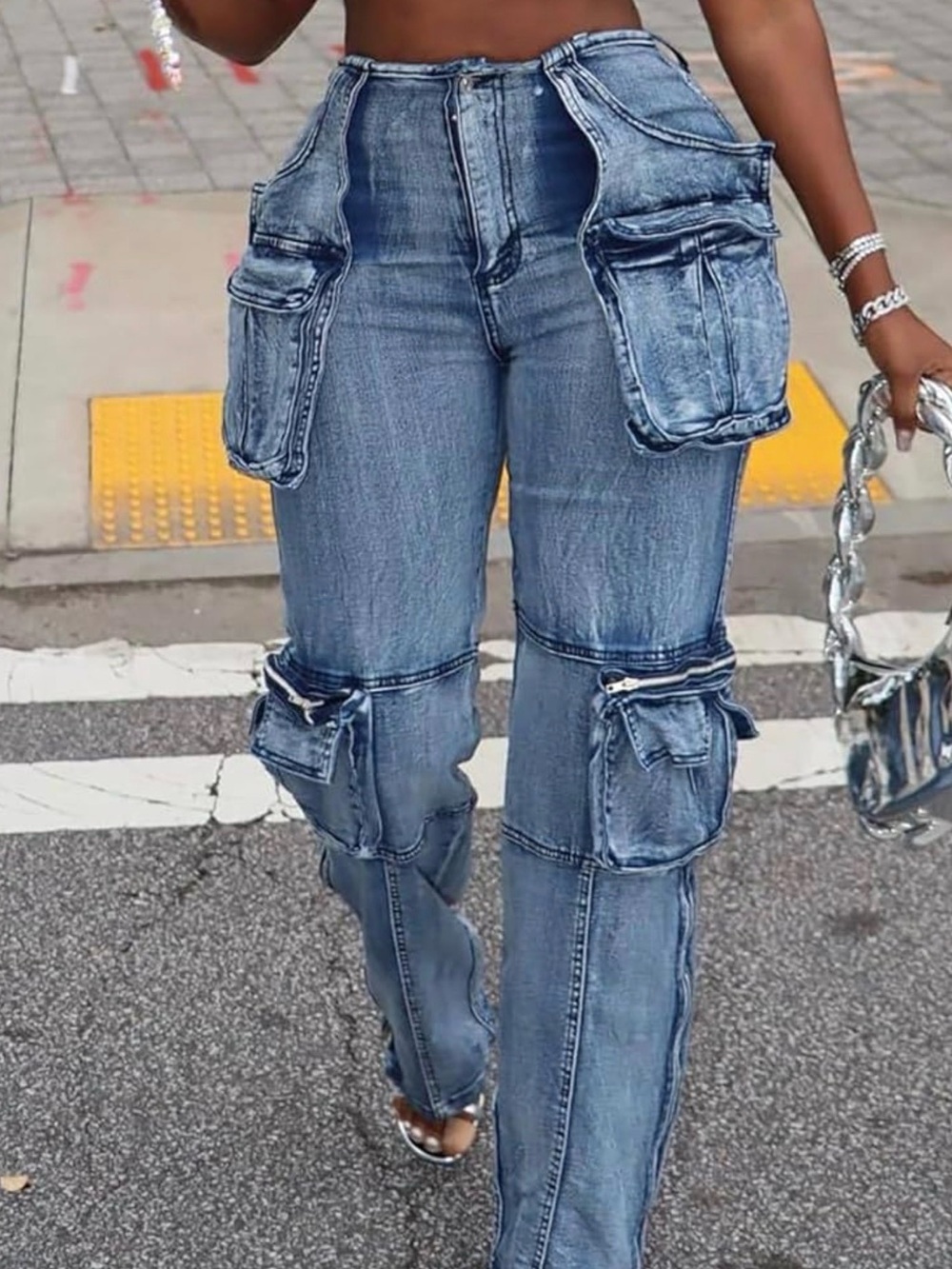Straight Leg Cargo Jeans in Vintage Blue